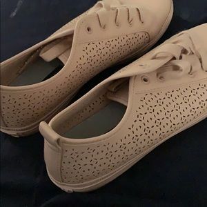 Pink TommyHilfigers